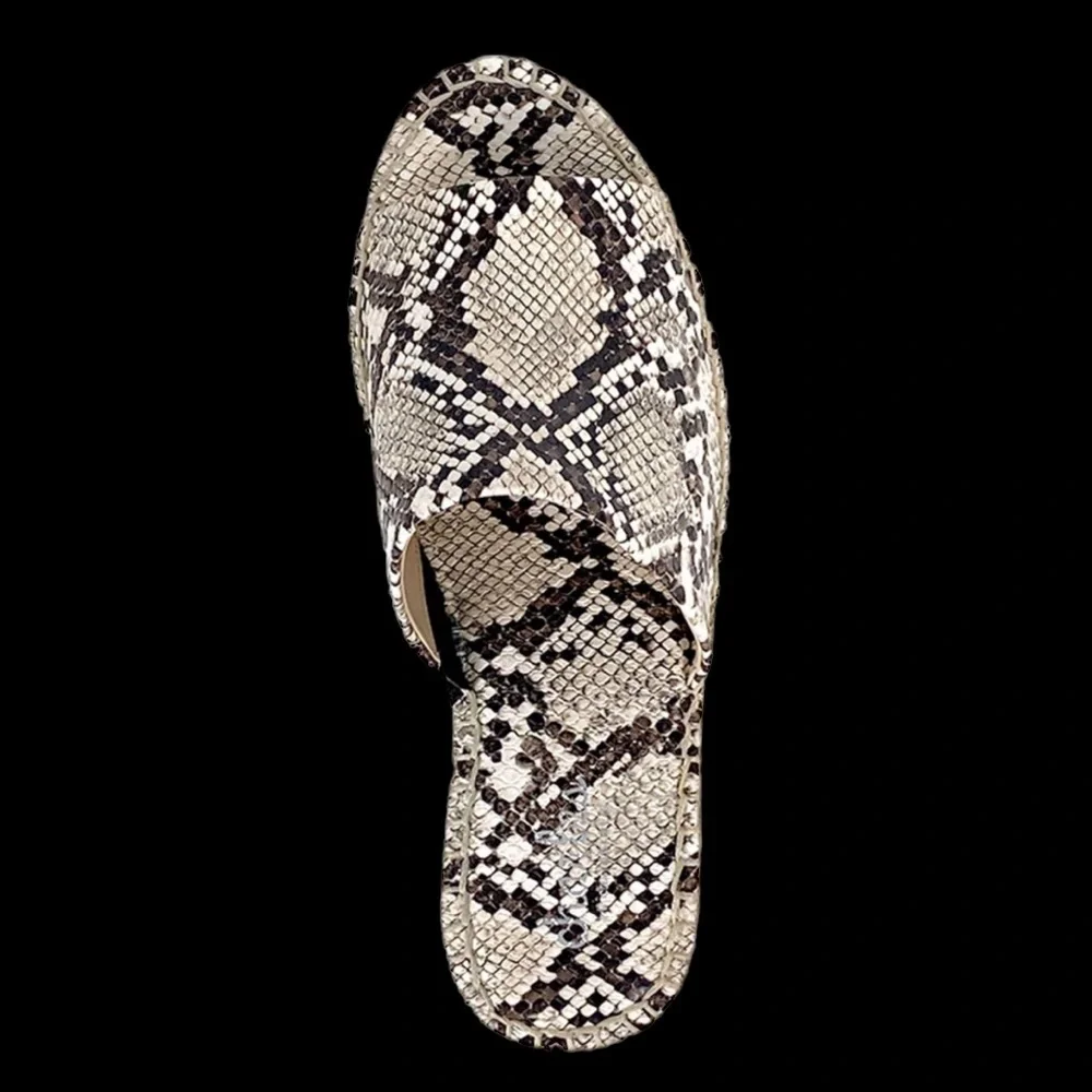 CHARLES‎ BY CHARLES DAVID Womens Beige Snake Print 2